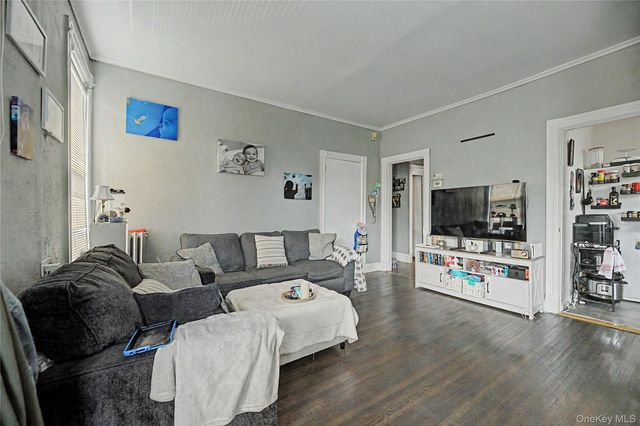 20 aka 22 Crescent Place, Yonkers, NY 10704
