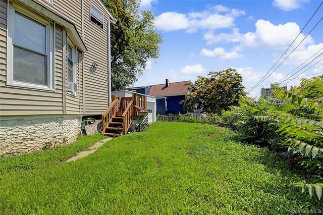 20 aka 22 Crescent Place, Yonkers, NY 10704