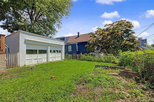 20 aka 22 Crescent Place, Yonkers, NY 10704