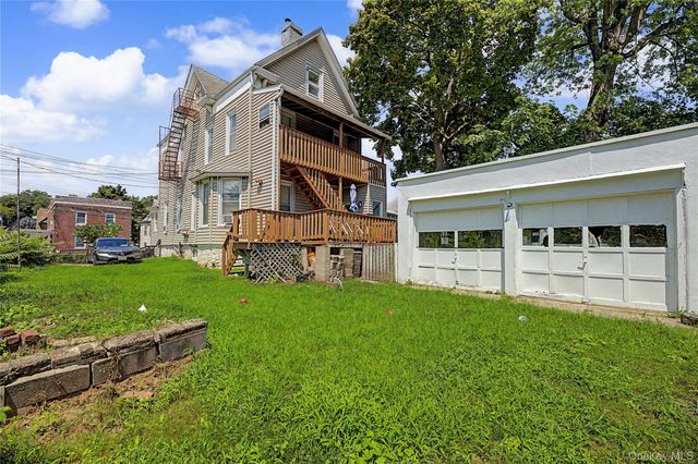 20 aka 22 Crescent Place, Yonkers, NY 10704