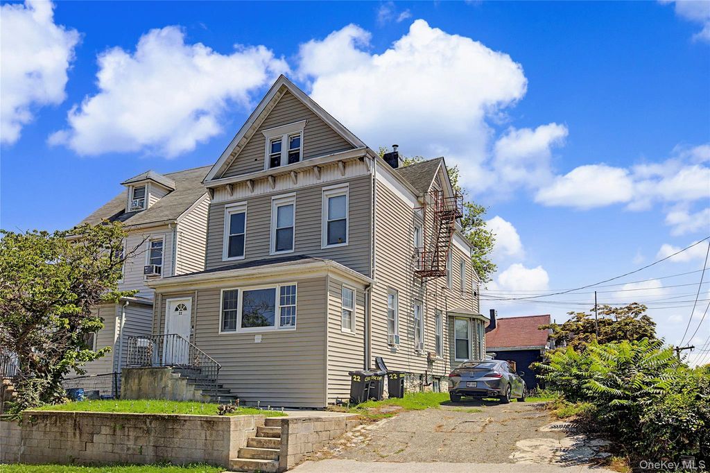 20 aka 22 Crescent Place, Yonkers, NY 10704 — photo 2
