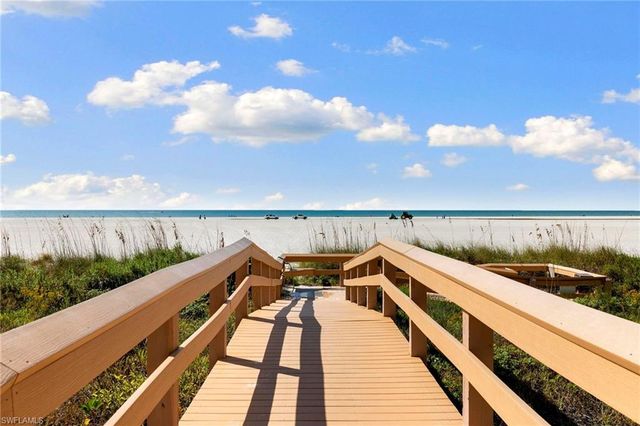 180 Seaview CT 314, Marco Island, FL 34145