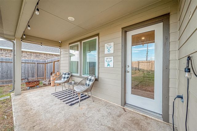 14530 Rain Tree Drive, Baytown, TX 77523