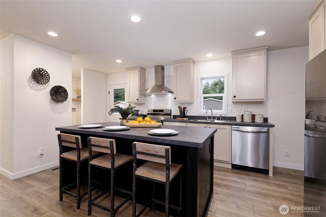 140 E Elk Place, Shelton, WA 98584