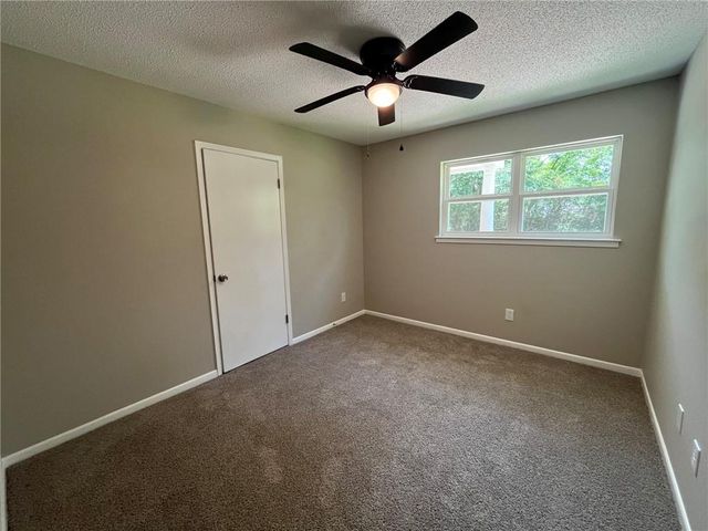 914 Joaneen Drive, Saraland, AL 36571