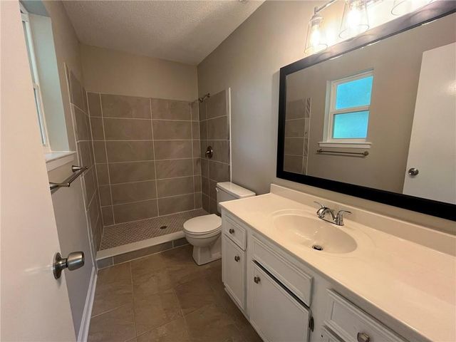 914 Joaneen Drive, Saraland, AL 36571