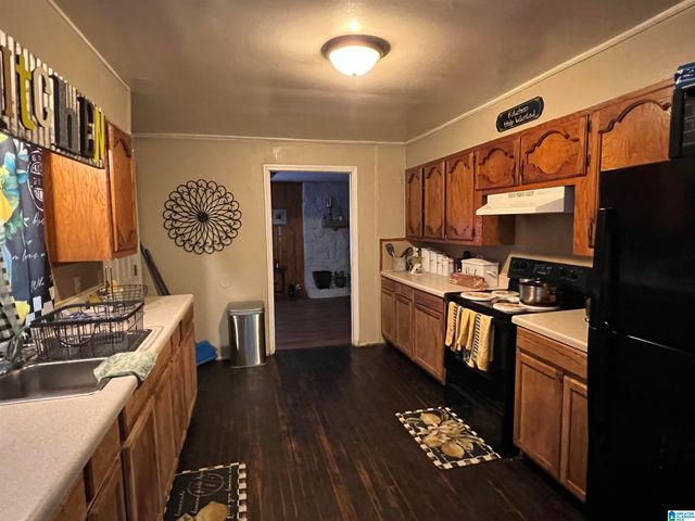 5602 10TH STREET S, Bessemer, AL 35020