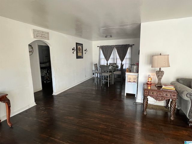 5602 10TH STREET S, Bessemer, AL 35020
