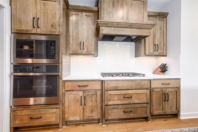 16872 S Norton Street, Olathe, KS 66062