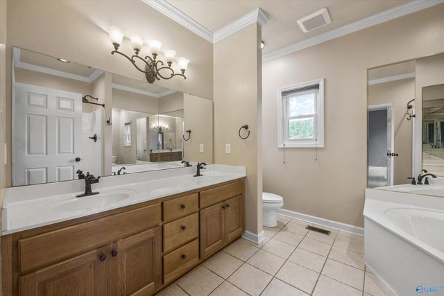 2316 Little Cove Road, Owens Cross Roads, AL 35763