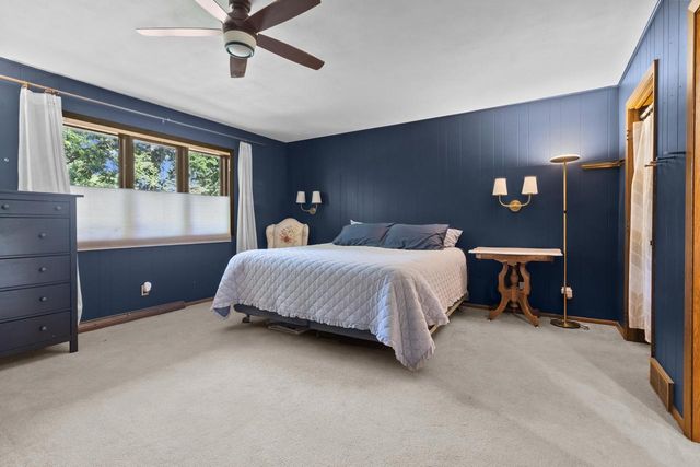 N6372 Tamarack Ridge ROAD, Elkhorn, WI 53121