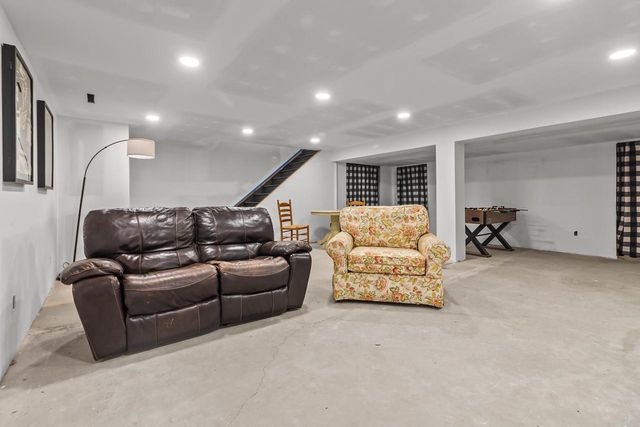 N6372 Tamarack Ridge ROAD, Elkhorn, WI 53121