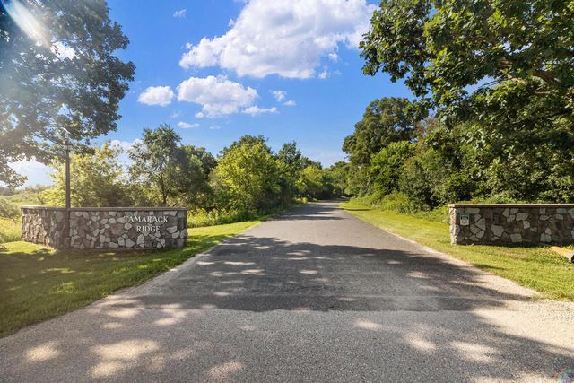 N6372 Tamarack Ridge ROAD, Elkhorn, WI 53121