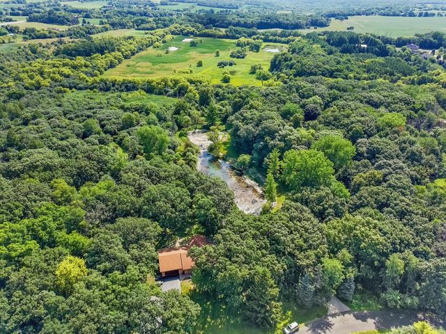 N6372 Tamarack Ridge ROAD, Elkhorn, WI 53121