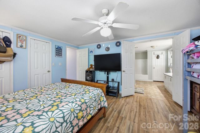 178 Wildwood Acres Circle, Mooresville, NC 28115