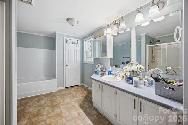 178 Wildwood Acres Circle, Mooresville, NC 28115