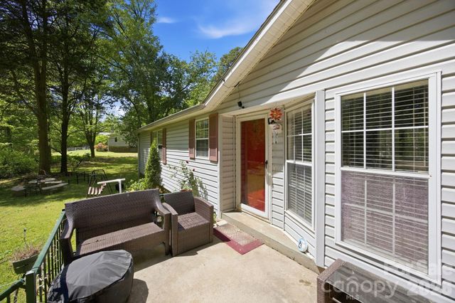 178 Wildwood Acres Circle, Mooresville, NC 28115