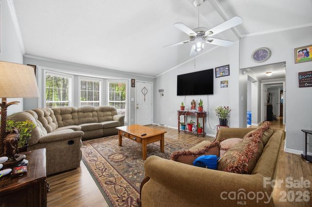 178 Wildwood Acres Circle, Mooresville, NC 28115
