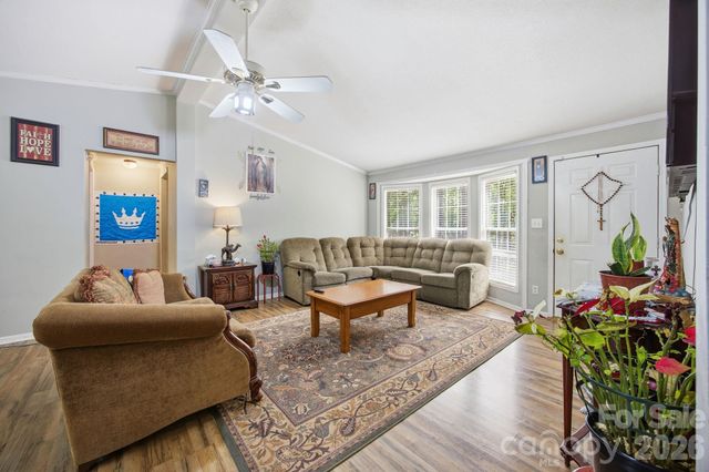 178 Wildwood Acres Circle, Mooresville, NC 28115