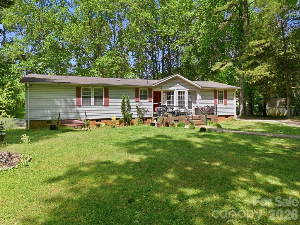 178 Wildwood Acres Circle, Mooresville, NC 28115