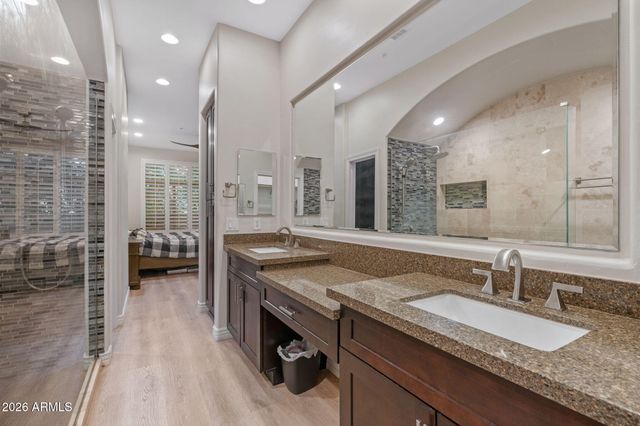 14450 N THOMPSON PEAK Parkway 110, Scottsdale, AZ 85260