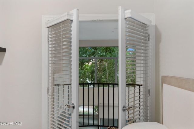 14450 N THOMPSON PEAK Parkway 110, Scottsdale, AZ 85260