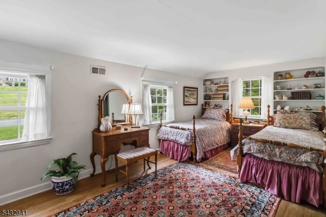 20 Wood Rd, Morris Twp., NJ 07960