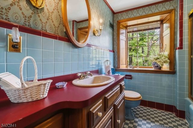 20 Wood Rd, Morris Twp., NJ 07960