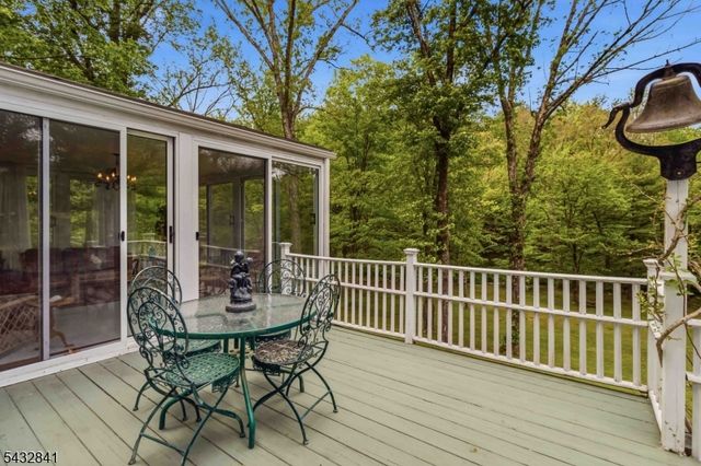 20 Wood Rd, Morris Twp., NJ 07960