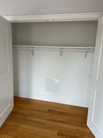 68 South 203, Framingham, MA 01702