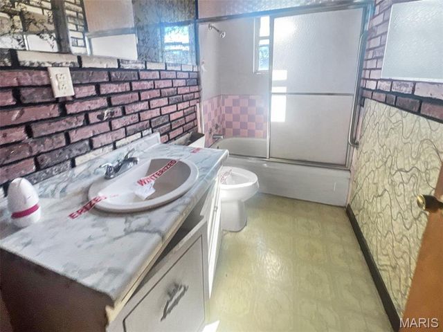 170 Lee Avenue, Sikeston, MO 63801