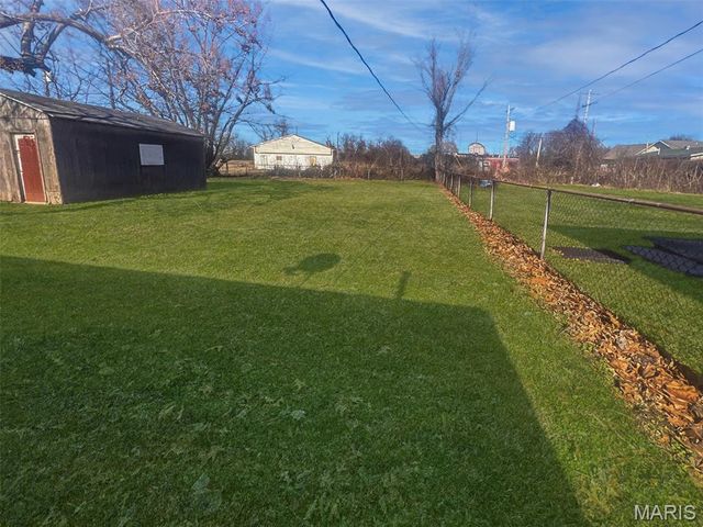 170 Lee Avenue, Sikeston, MO 63801