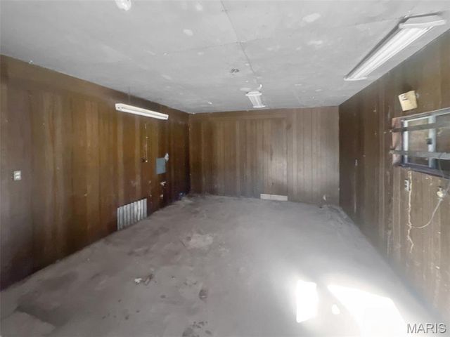 170 Lee Avenue, Sikeston, MO 63801