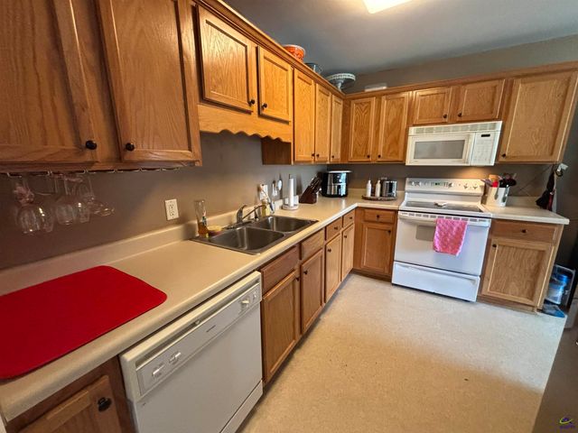126 Kentshire Lane, Bonaire, GA 31005