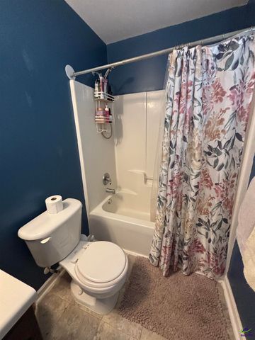 126 Kentshire Lane, Bonaire, GA 31005