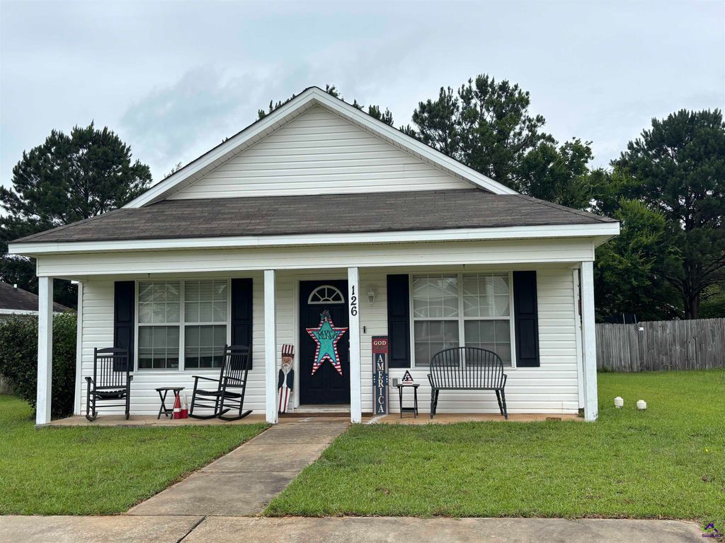 126 Kentshire Lane, Bonaire, GA 31005