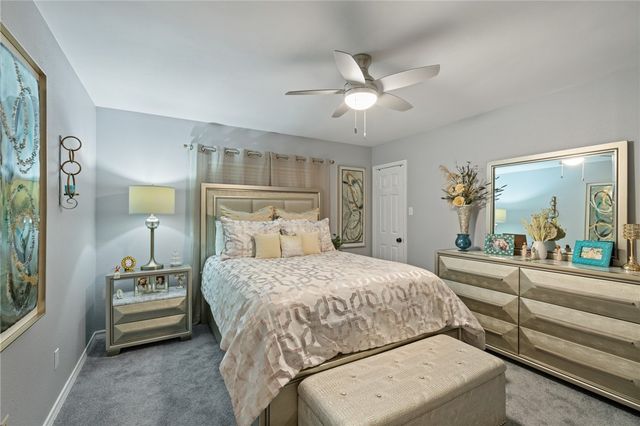 7425 Bourget Dr, Corpus Christi, TX 78413