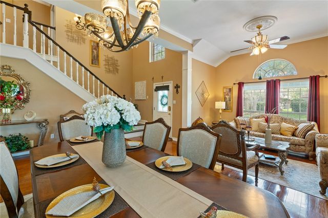 7425 Bourget Dr, Corpus Christi, TX 78413