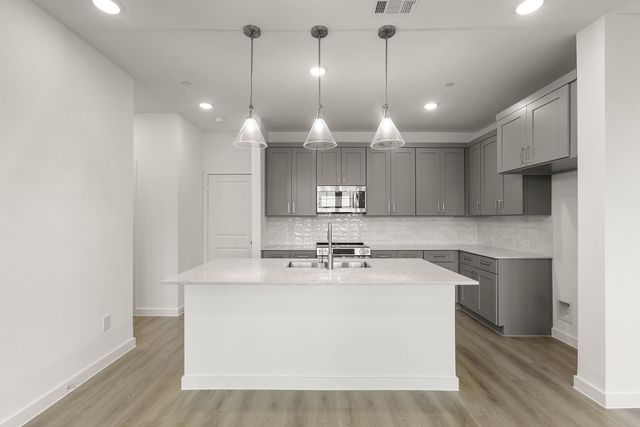 2306 Glacier Way, Mansfield, TX 76063