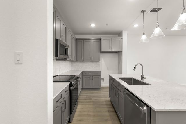 2306 Glacier Way, Mansfield, TX 76063