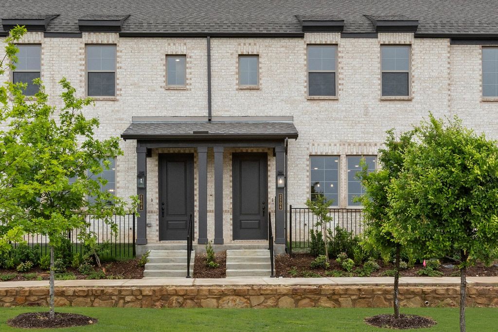 2306 Glacier Way, Mansfield, TX 76063