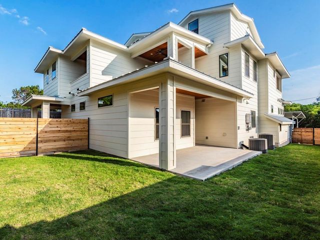 6412 Carson RDG B, Austin, TX 78741