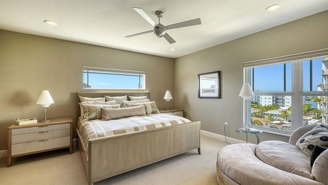 650 GOLDEN GATE POINT 602, Sarasota, FL 34236