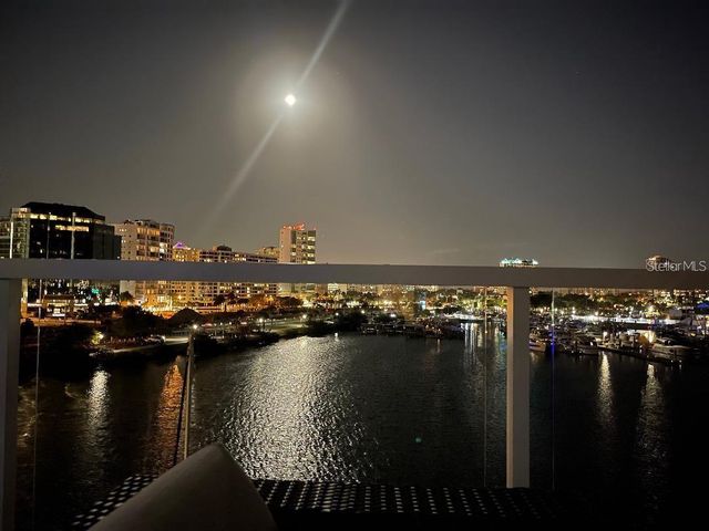 650 GOLDEN GATE POINT 602, Sarasota, FL 34236