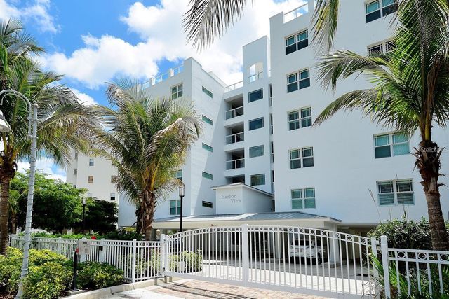 650 GOLDEN GATE POINT 602, Sarasota, FL 34236