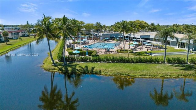 590 Brittany M 590 590, Delray Beach, FL 33446