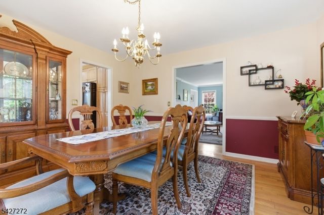 8 Sunshine Dr, Alexandria Twp., NJ 08867