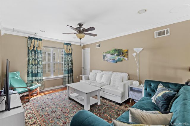 131 Constantine Way, Mount Sinai, NY 11766