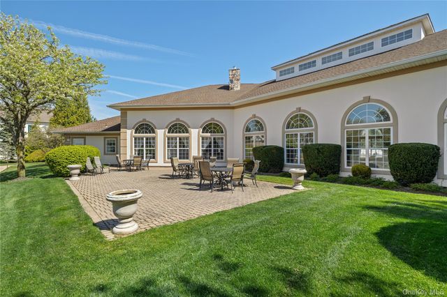 131 Constantine Way, Mount Sinai, NY 11766