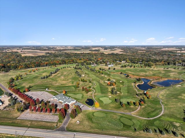 985 Stone Creek Drive, Jordan, MN 55352